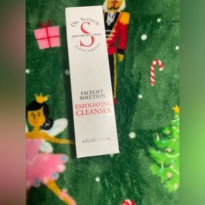 NEW DR. SEVINOR  Skincare Solutions Exfoliating Cleanser